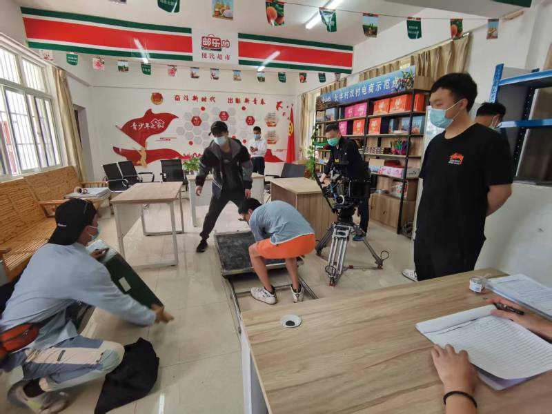 温县广告片拍摄公司：极简主义践行者，少即是多的视觉哲学